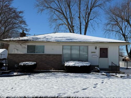 31515 Newport Dr, Warren, MI, 48088-1864 | Card Image