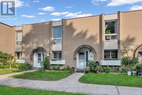 85-19 London Green Crt, North York, ON, M3N1K3 | Card Image