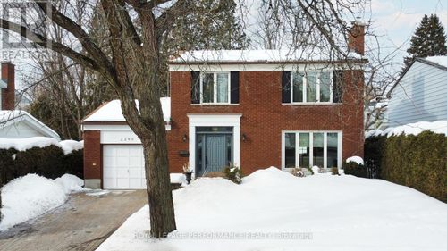 2248 Quinton St, Ottawa, ON, K1H6V3 | Card Image