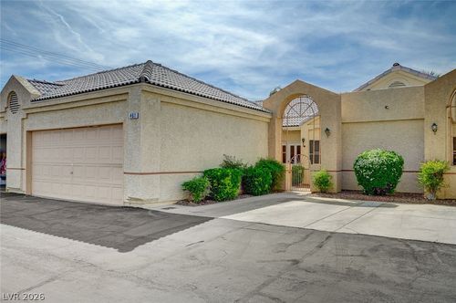 461 Purple Finch Dr, Las Vegas, NV, 89107-2837 | Card Image