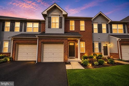 27 Sundance Dr, Hamilton, NJ, 08619-3968 | Card Image