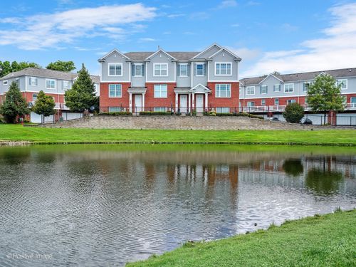 354 Country Club Dr, Prospect Heights, IL, 60070-2570 | Card Image