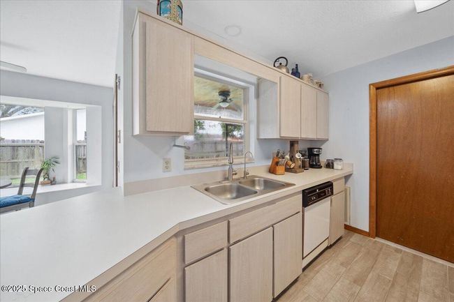 5997 Jenkins Ave, House other with 2 bedrooms, 2 bathrooms and null parking in Cocoa FL | Image 8
