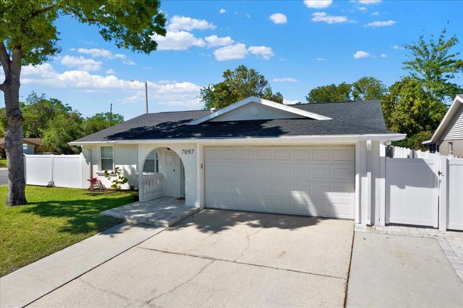 7097 Aberfeldy Ave N, House other with 3 bedrooms, 2 bathrooms and null parking in St Petersburg FL | Image 31