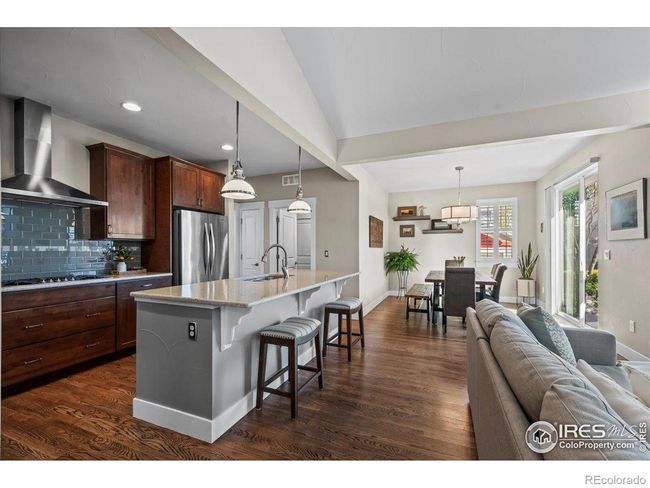 Kitchen towards dining room | Image 10