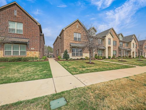 5912 Ridgeline Dr, Mckinney, TX, 75070-1662 | Card Image