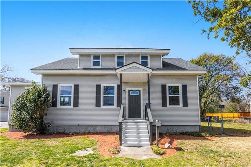 6241 Sewells Point Rd, Norfolk, VA, 23513-3252 | Card Image