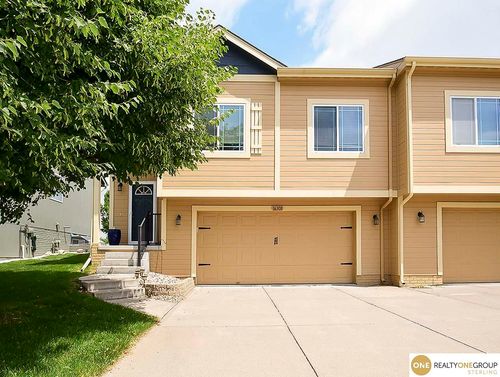 16308 Camden Ave, Omaha, NE, 68116-8046 | Card Image