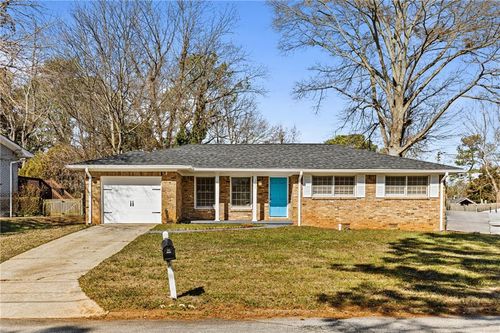 3993 Brookcrest Cir, Decatur, GA, 30032-3819 | Card Image