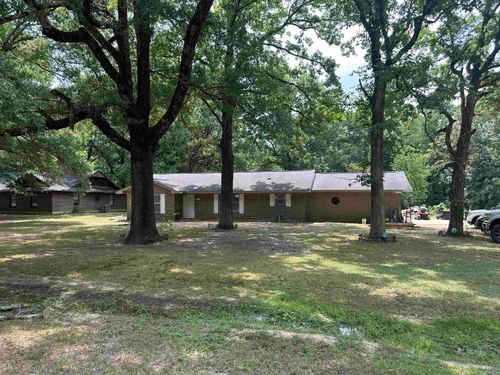32 Shannon Dr, McGehee, AR, 71654-1819 | Card Image