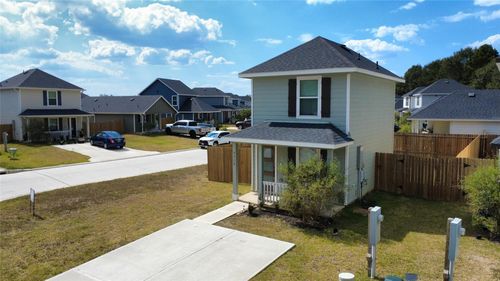 9718 Marie Village Ct, Conroe, TX, 77306-1409 | Card Image