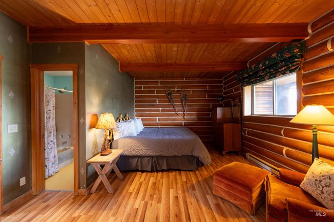130 Valley Creek Rd, House other with 3 bedrooms, 3 bathrooms and 1 parking in Stanley ID | Image 10
