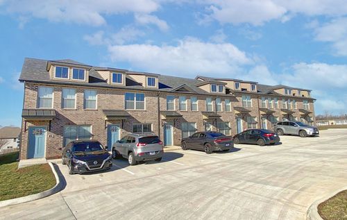 unit-102-1000 Henry Place Blvd, Clarksville, TN, 37042-1998 | Card Image