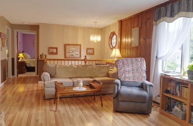 Living Room | Image 16