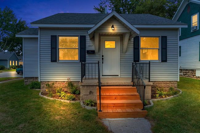 1217 Mansfield St, House other with 2 bedrooms, 1 bathrooms and null parking in Port Huron MI | Image 21
