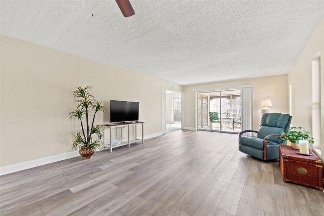 716 Cordova Grn, Condo with 2 bedrooms, 2 bathrooms and null parking in SEMINOLE FL | Image 10