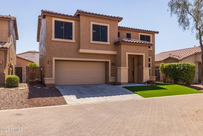 6321 S Teresa Drive, House other with 4 bedrooms, 3 bathrooms and null parking in Chandler AZ | Image 2