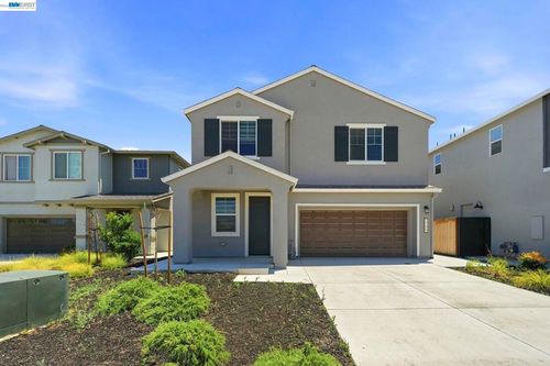 1744 Marino Way, Manteca, CA, 95337-8153 | Card Image