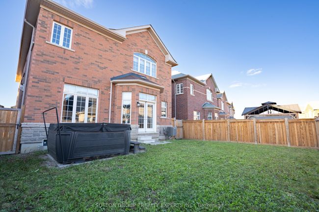 15172 Danby Rd, House other with 5 bedrooms, 5 bathrooms and 2 parking in Georgetown ON | Image 7