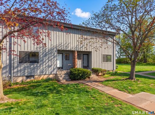 32-32 Webster Ct, Newington, CT, 06111-5120 | Card Image