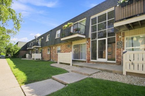 103-9986 S 84th Ter, Palos Hills, IL, 60465-8200 | Card Image