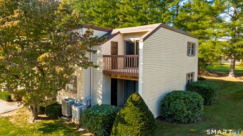 412-412 Twin Circle Dr, South Windsor, CT, 06074-2696 | Card Image