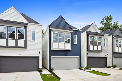 324 Neyland St, Houston, TX, 77022-4662 | Card Image
