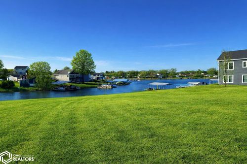 3042 S Shore Dr, Ellston, IA, 50074-9522 | Card Image