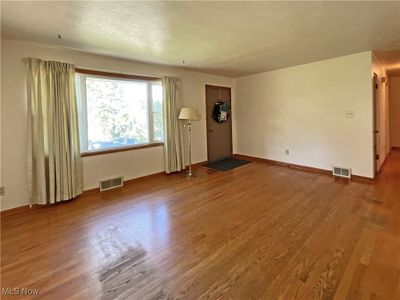 106 Ridgeway Avenue, House other with 3 bedrooms, 1 bathrooms and null parking in Weirton WV | Image 3