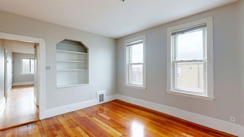 1-677 Bennington St, Boston, MA, 02128-4251 | Card Image