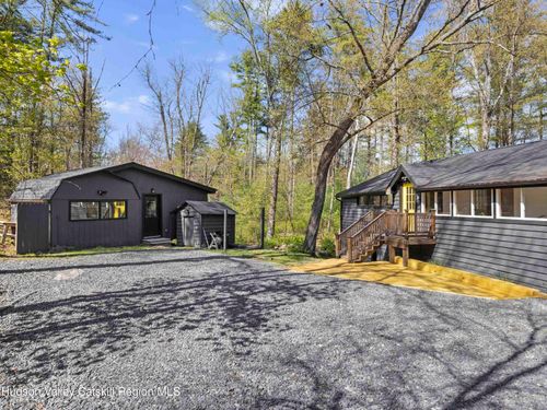 18 Country Club Ln, Woodstock, NY, 12498-1839 | Card Image