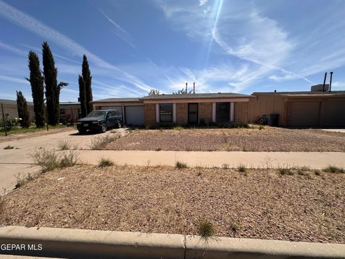 10724 Sunstone St, El Paso, TX, 79924-1625 | Card Image