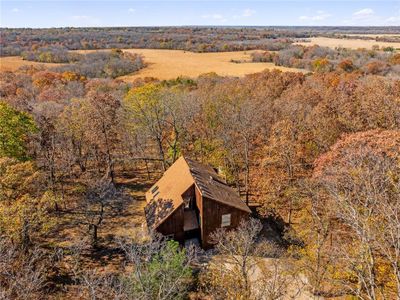 8910 Overhill Circle, House other with 4 bedrooms, 4 bathrooms and null parking in De Soto KS | Image 3