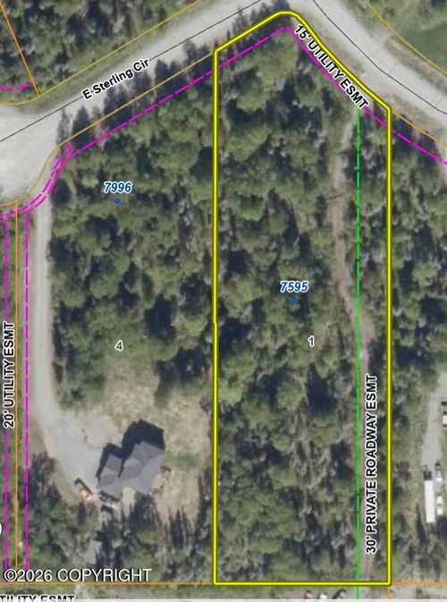 7595 N Highlander Loop, Palmer, AK, 99645-8015 | Card Image