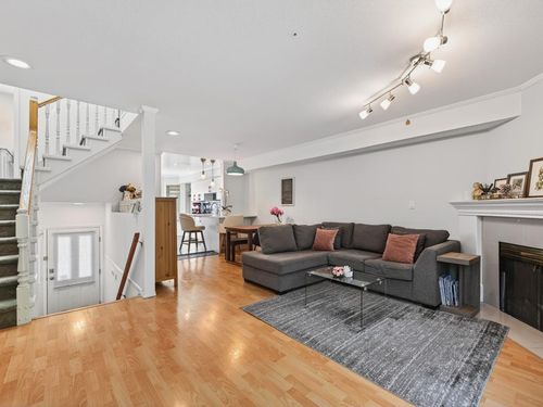 37-8500 Bennett Rd, Richmond, BC, V6Y1N7 | Card Image