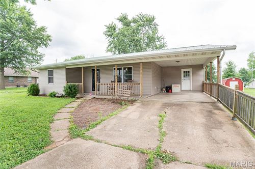 305 S Oak Ave, Belle, MO, 65013-2445 | Card Image