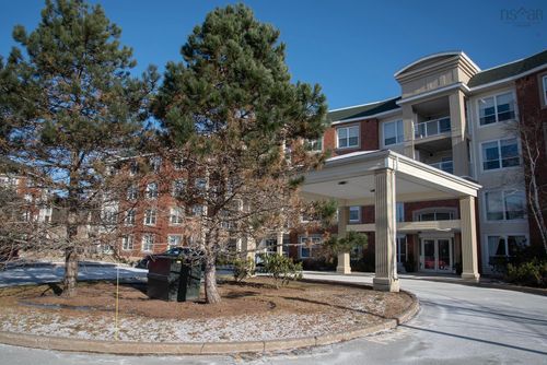 108-52 Whitehall Cres, Dartmouth, NS, B2W6P7 | Card Image