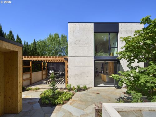 3126 Se 36th Ave, Portland, OR, 97202-1812 | Card Image