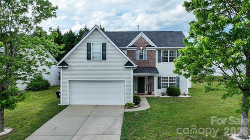 3050 Clover Rd Nw, Concord, NC, 28027-3810 | Card Image