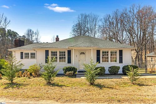 350 Enoree Rd, Travelers Rest, SC, 29690-8807 | Card Image
