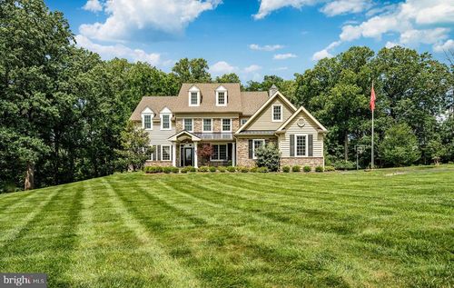 211 Dutton Mill Rd, West Chester, PA, 19380-6604 | Card Image