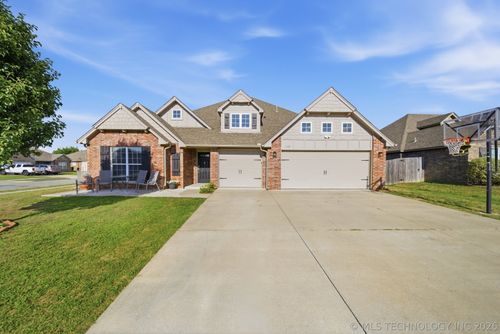 13633 Kenosha Ave, Glenpool, OK, 74033-3829 | Card Image