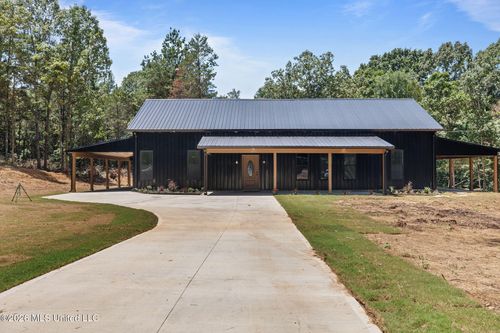 70 Wall Hill Farms, Byhalia, MS, 38611 | Card Image