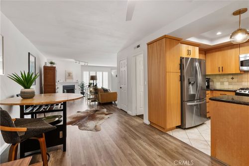 apt-4-2601 E 19th St, Signal Hill, CA, 90755-1157 | Card Image