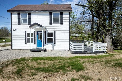 200 11th Street, Crocker, MO, 65452 | Card Image
