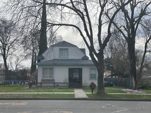 345 Fremont St, Colusa, CA, 95932-2628 | Card Image