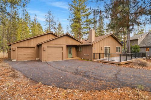 12-56926 E Park Ln, Sunriver, OR, 97707-3033 | Card Image