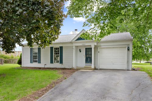 3261 Bremerton Ln, Aurora, IL, 60504-7267 | Card Image