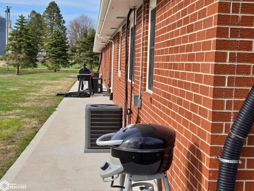 405 Harding St, Churdan, IA, 50050-8593 | Card Image