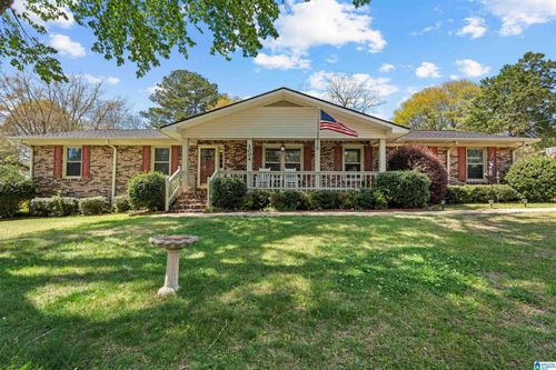1004 Valley Creek Dr, Anniston, AL, 36207-6970 | Card Image